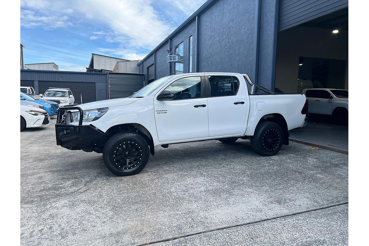 2020 Toyota Hilux SR GUN126R 4X4