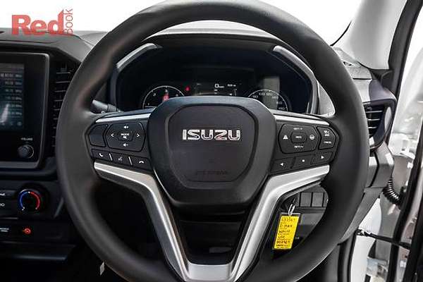 2025 Isuzu D-MAX SX High Ride Rear Wheel Drive