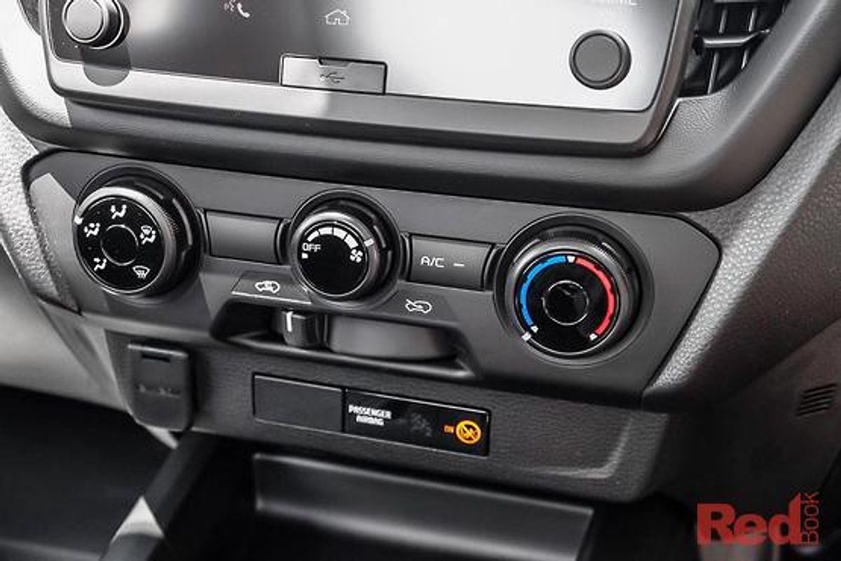 2025 Isuzu D-MAX SX High Ride Rear Wheel Drive
