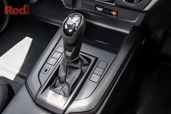 2025 Isuzu D-MAX SX High Ride Rear Wheel Drive