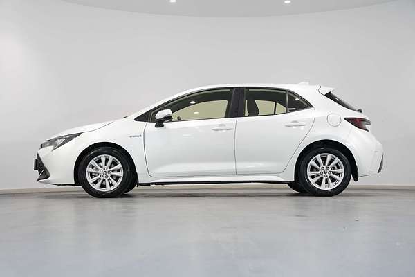 2022 Toyota Corolla Ascent Sport Hybrid ZWE211R
