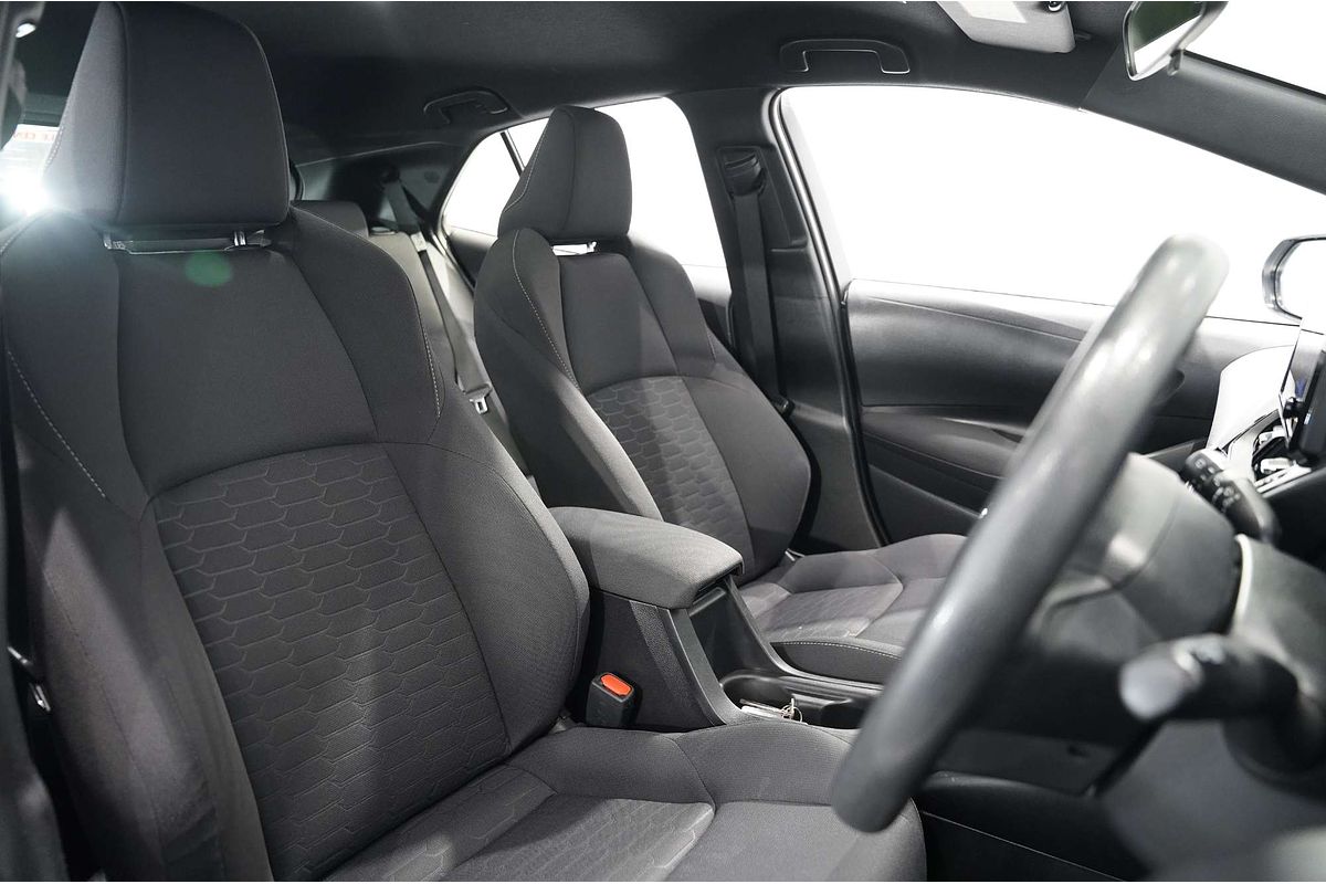 2022 Toyota Corolla Ascent Sport Hybrid ZWE211R