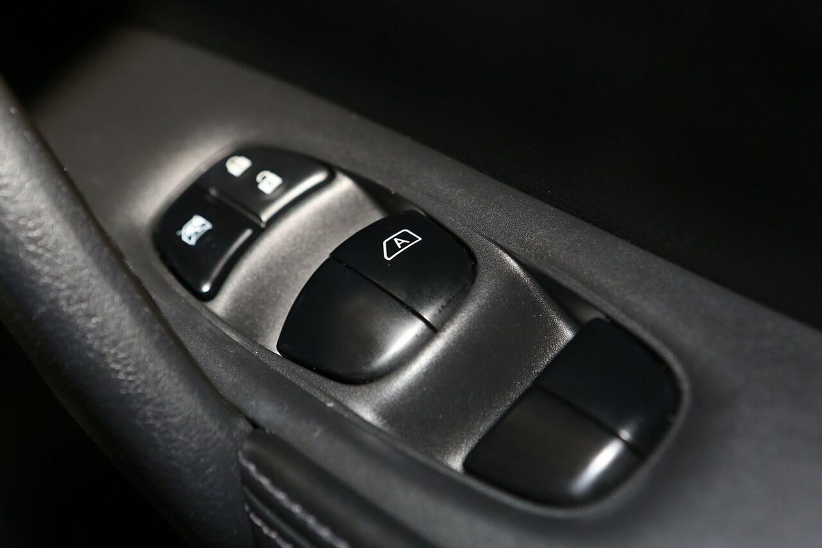 2021 Nissan X-TRAIL ST T32