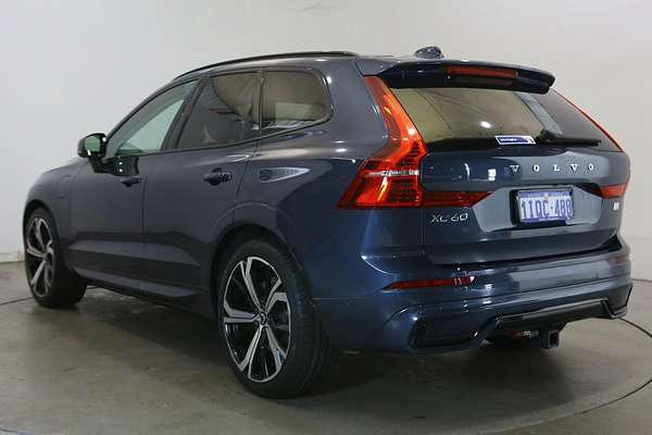 2022 Volvo XC60 Recharge Ultimate T8 Plug-In Hybrid