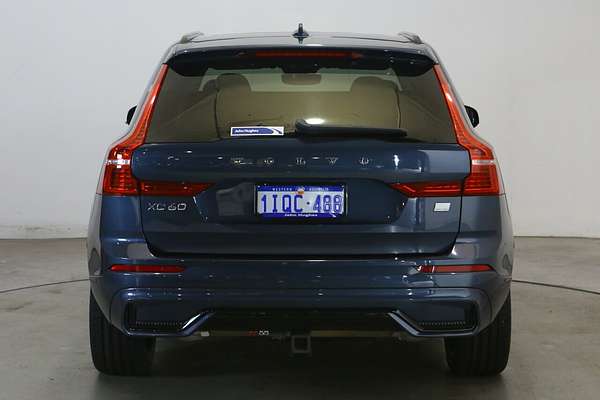 2022 Volvo XC60 Recharge Ultimate T8 Plug-In Hybrid