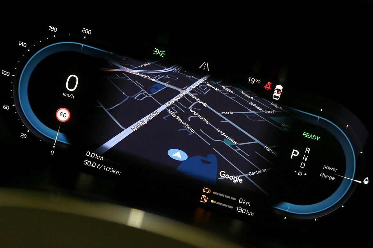 2022 Volvo XC60 Recharge Ultimate T8 Plug-In Hybrid