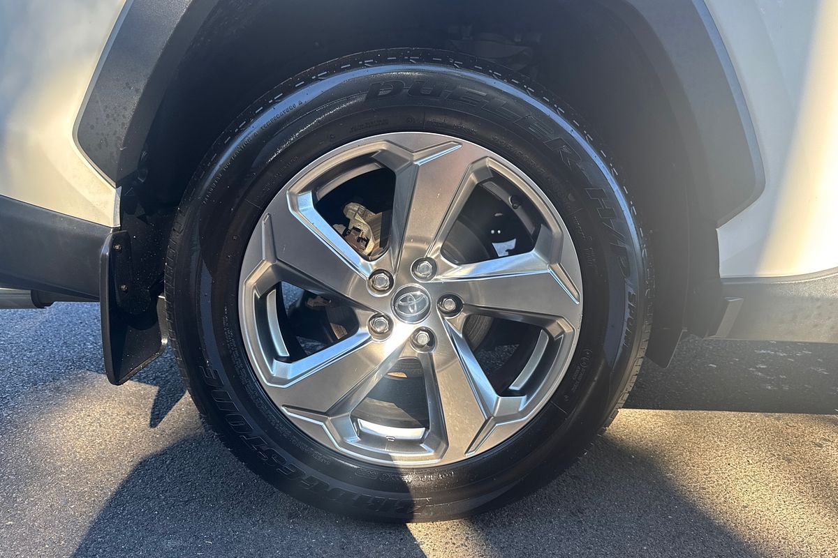 2021 Toyota RAV4 GXL AXAH52R