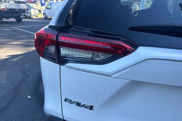 2021 Toyota RAV4 GXL AXAH52R