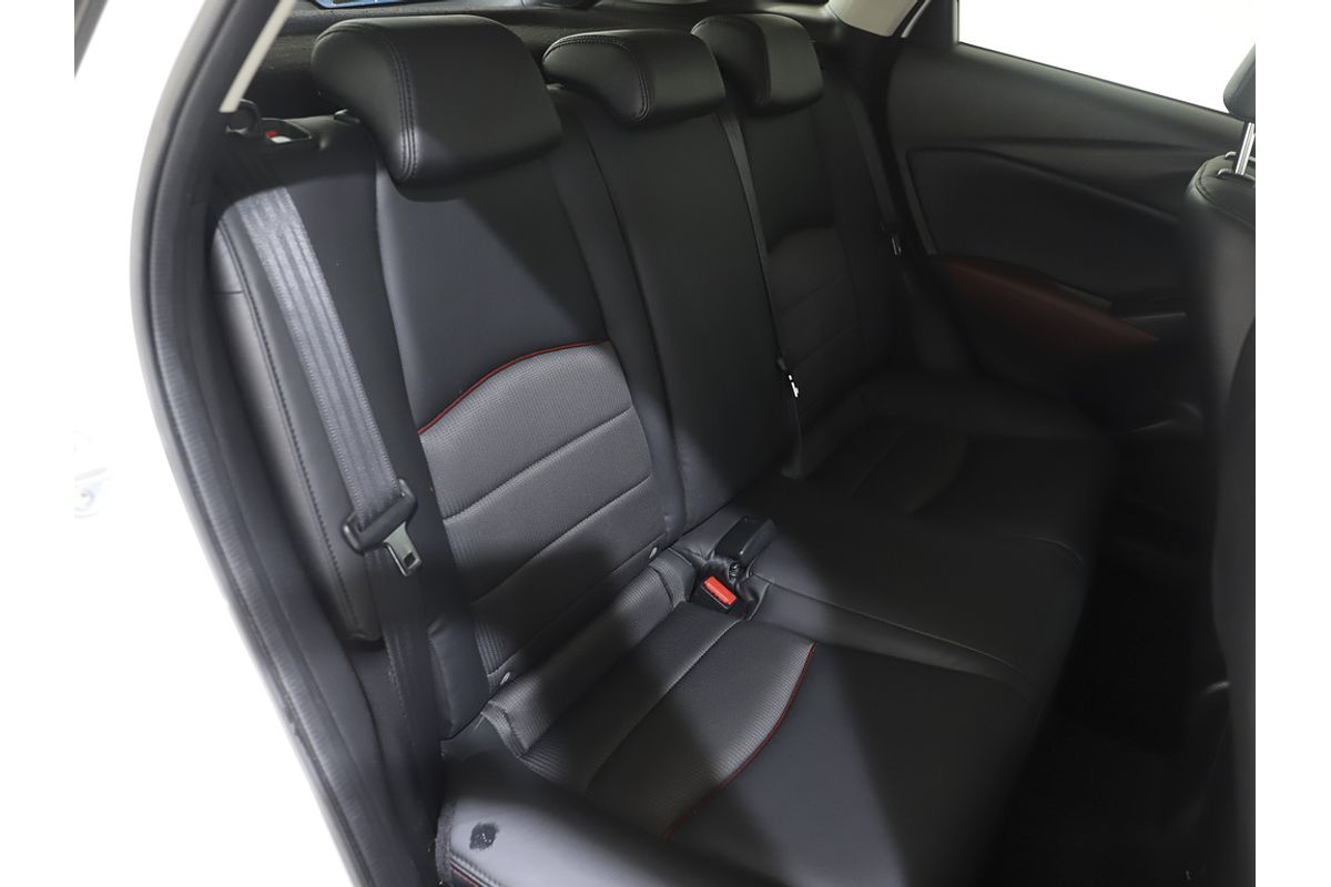 2015 Mazda CX-3 sTouring DK
