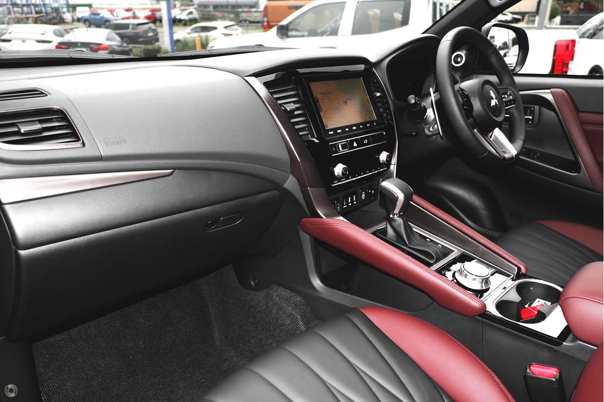2024 Mitsubishi Pajero Sport GSR QG