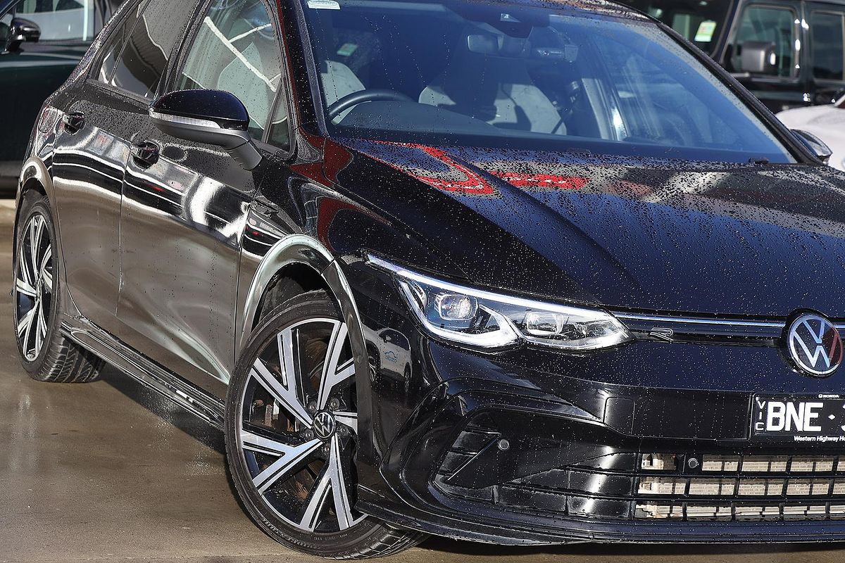 2021 Volkswagen Golf 110TSI R-Line 8