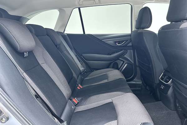 2024 Subaru Outback AWD 6GEN