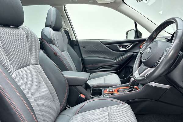 2020 Subaru Forester 2.5i Sport S5