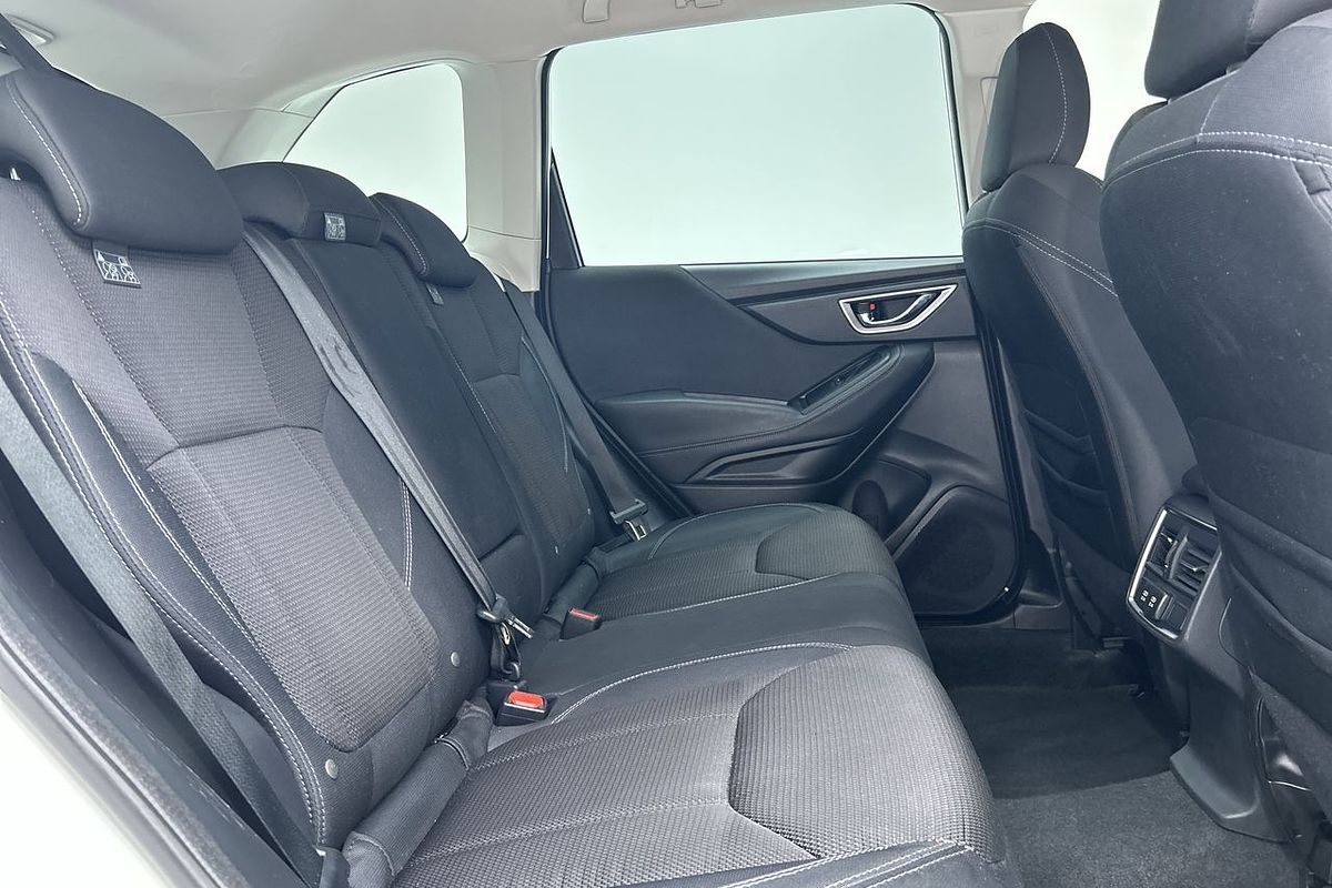 2023 Subaru Forester 2.5i S5