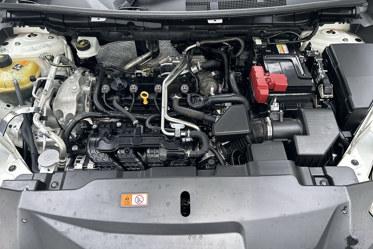 2023 Mitsubishi Outlander LS ZM