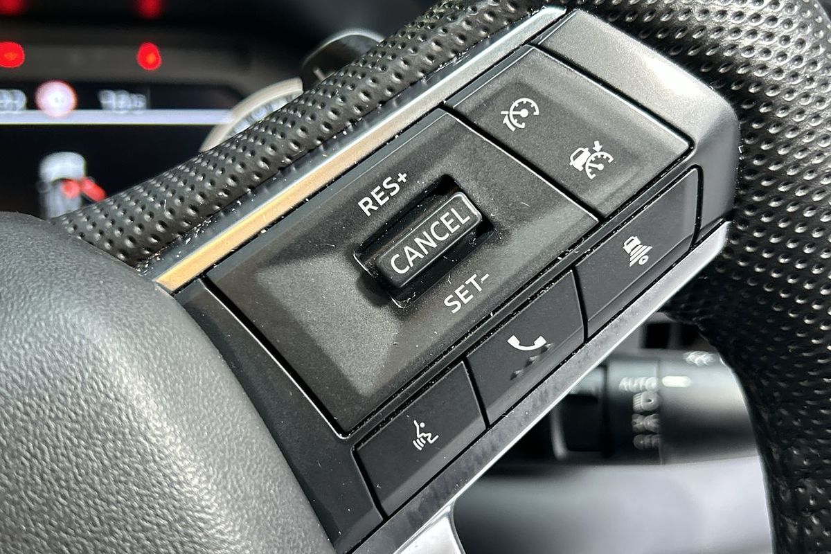 2023 Mitsubishi Outlander LS ZM