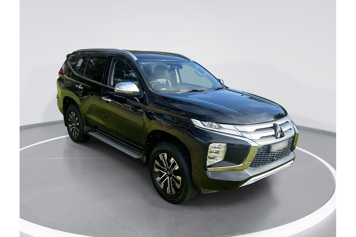 2022 Mitsubishi Pajero Sport GLS QF
