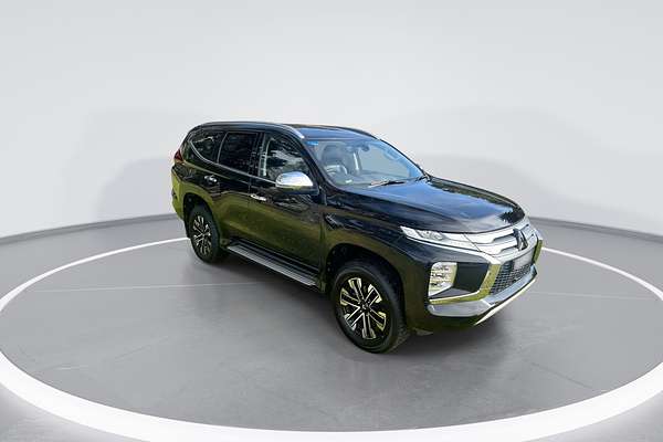 2022 Mitsubishi Pajero Sport GLS QF