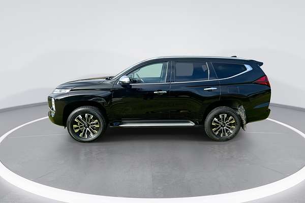 2022 Mitsubishi Pajero Sport GLS QF