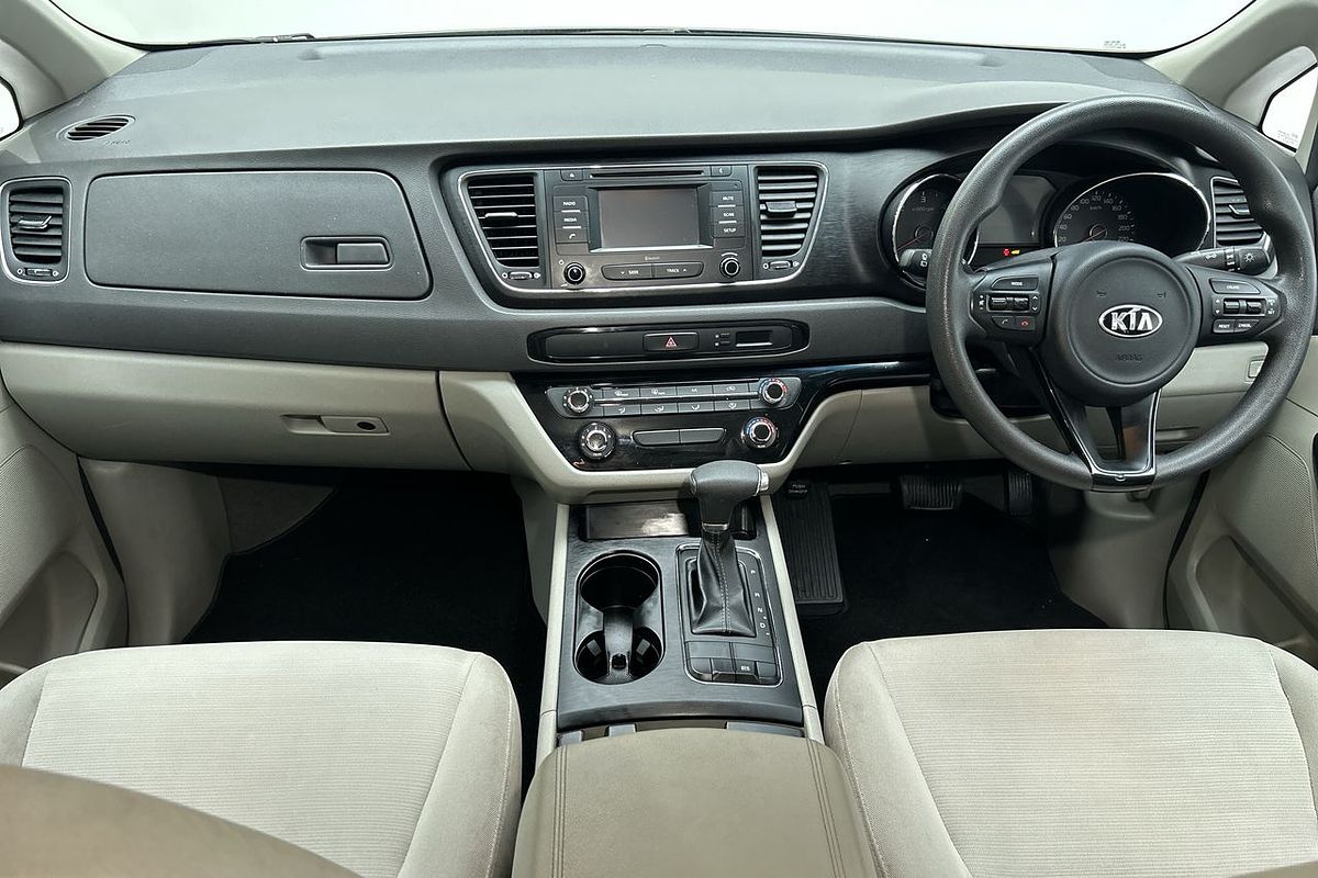2017 Kia Carnival S YP