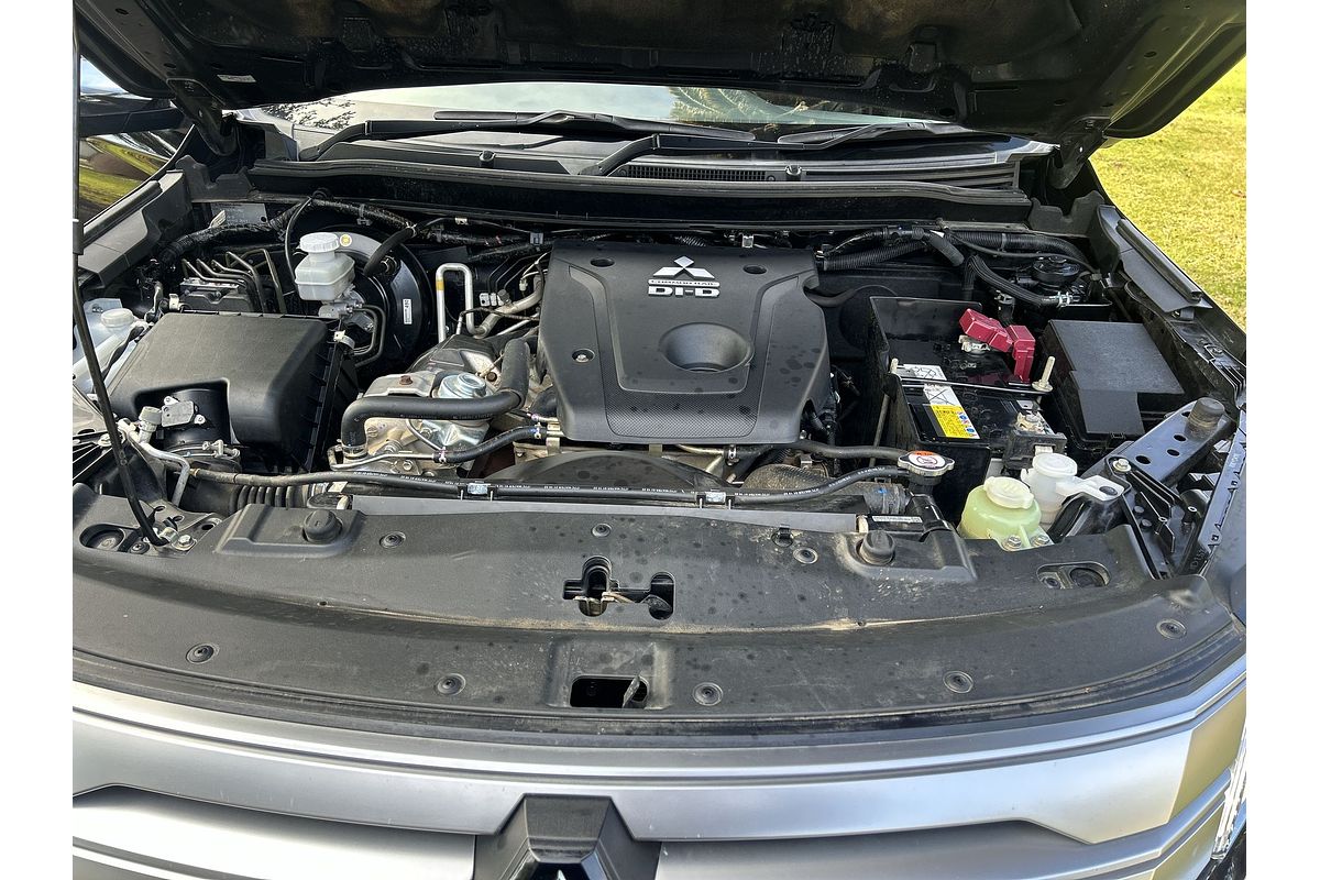 2022 Mitsubishi Pajero Sport GLS QF