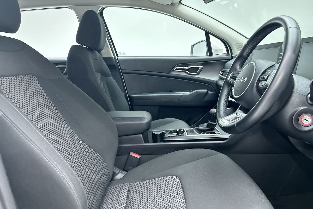 2024 Kia Sportage S NQ5