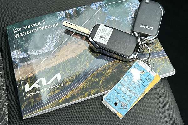 2024 Kia Sportage S NQ5