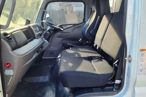 2024 Fuso Canter 515 Alloy