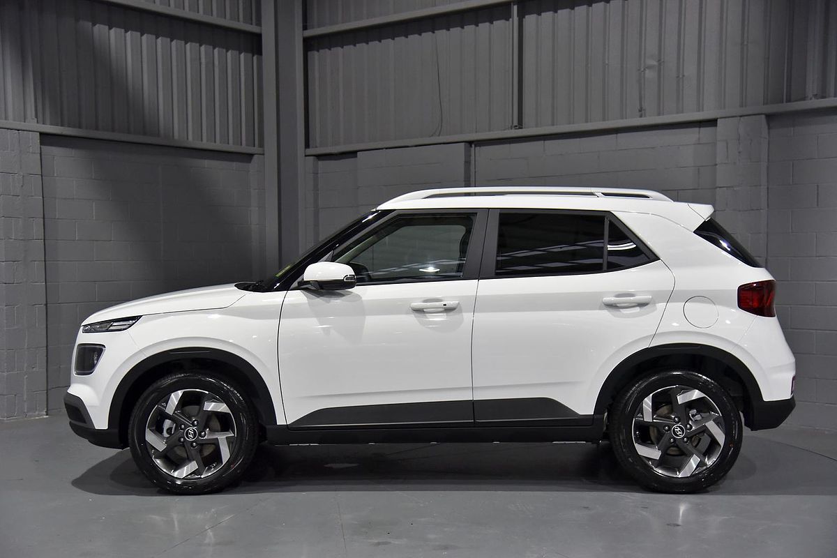2025 Hyundai Venue Elite QX.V5