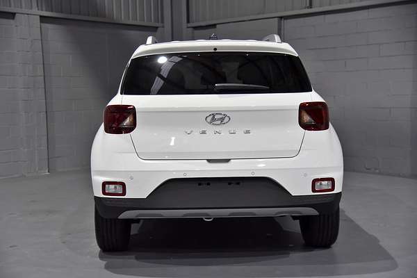 2025 Hyundai Venue Elite QX.V5