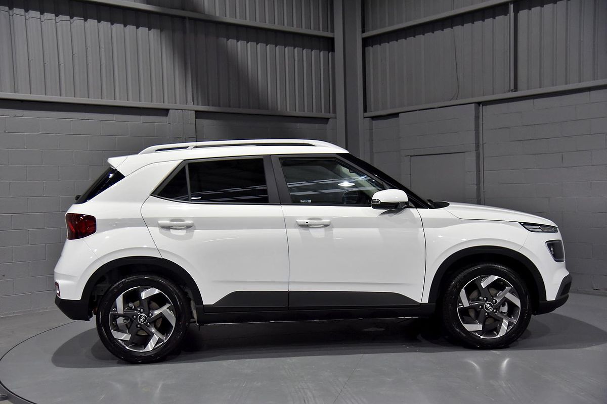 2025 Hyundai Venue Elite QX.V5