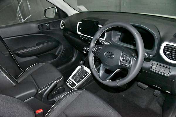 2025 Hyundai Venue Elite QX.V5