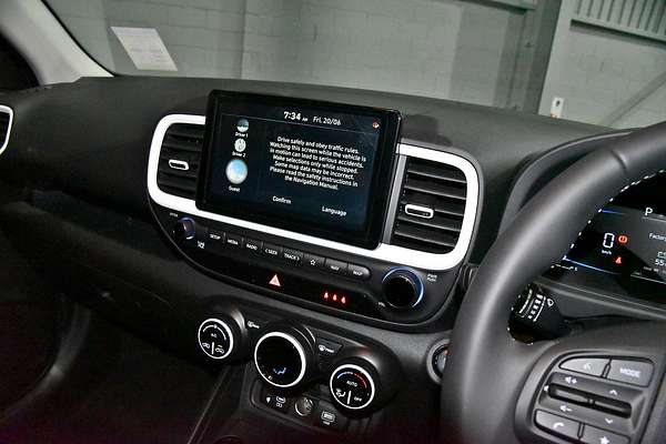 2025 Hyundai Venue Elite QX.V5