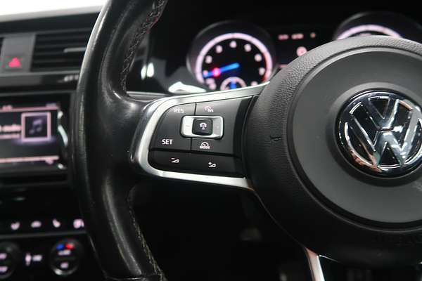 2014 Volkswagen Golf R 7