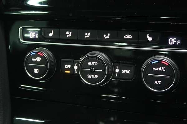 2014 Volkswagen Golf R 7