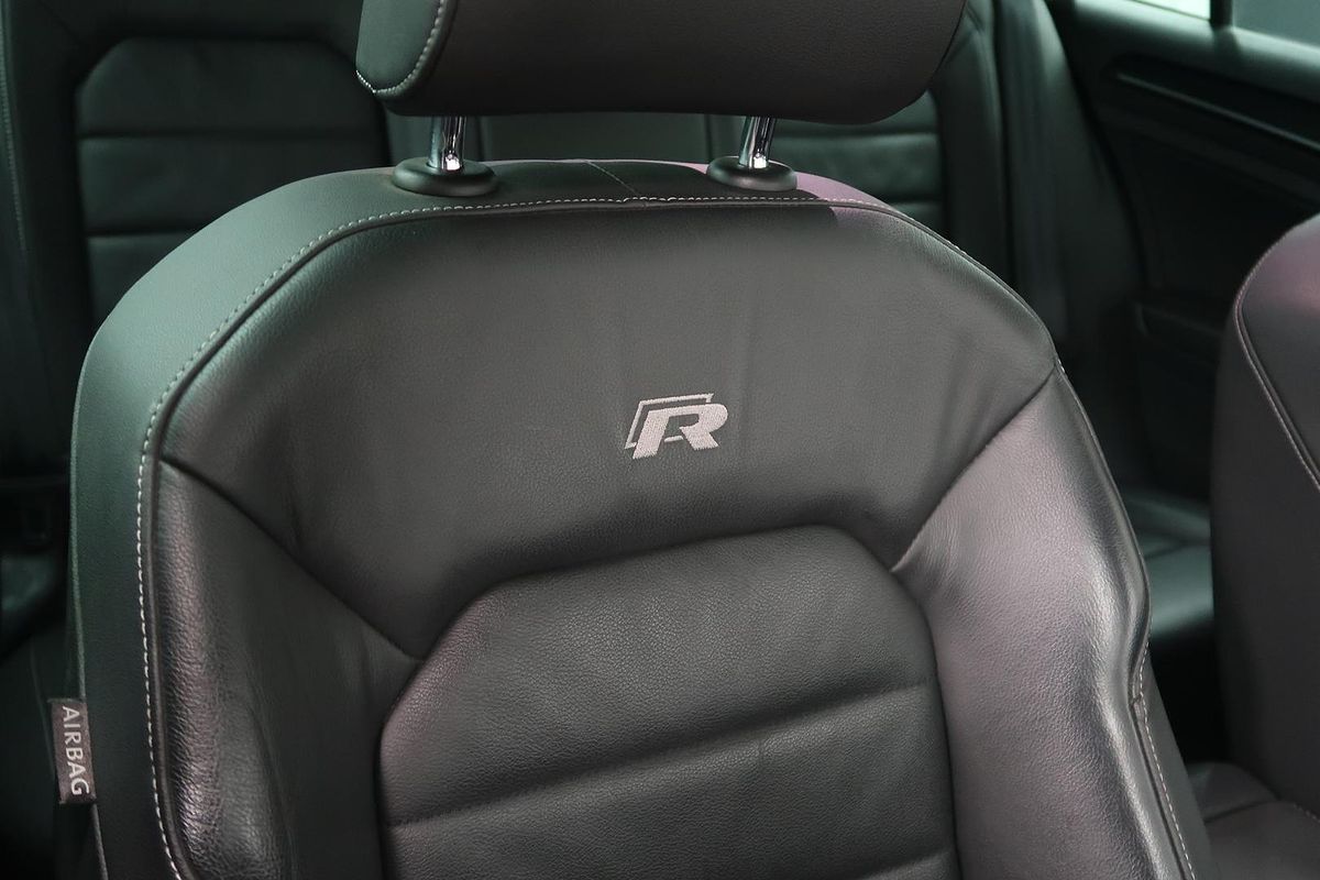 2014 Volkswagen Golf R 7