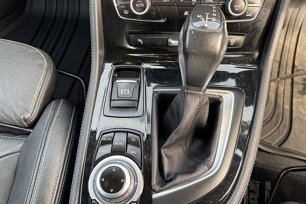 2015 BMW 225i Active Tourer Sport Line F45