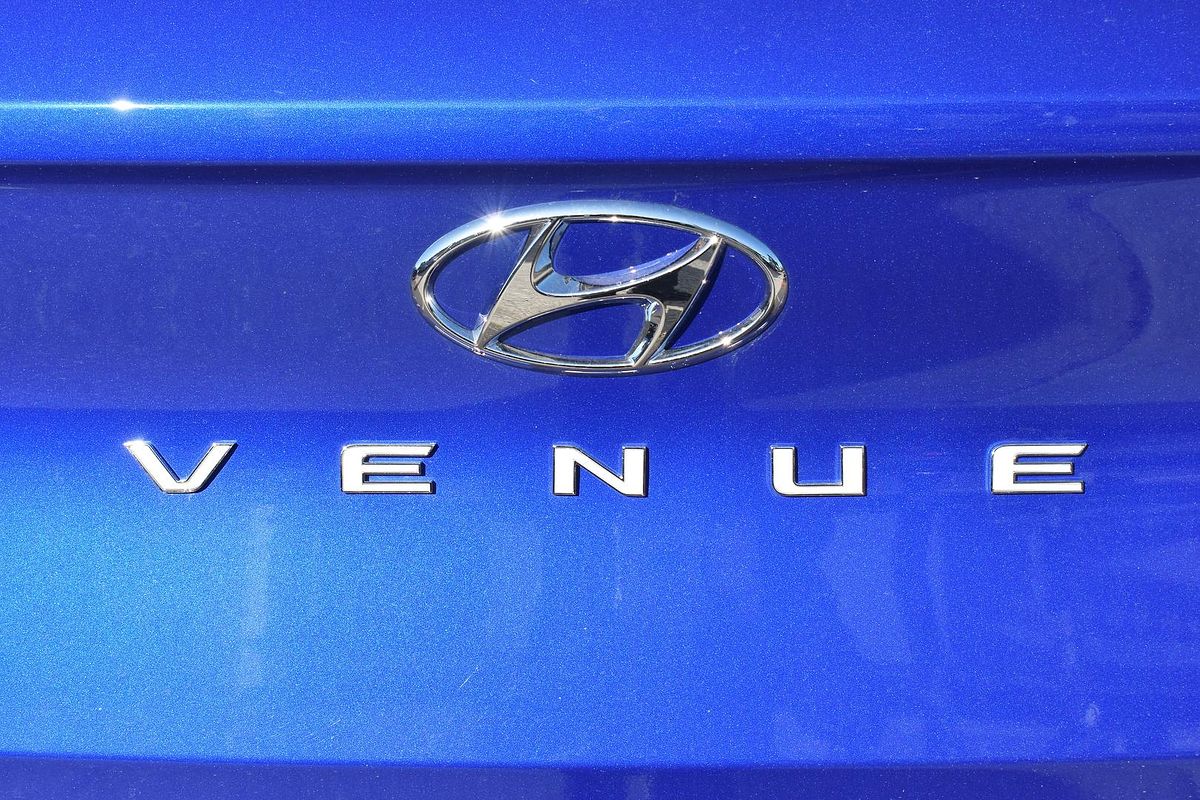2024 Hyundai Venue Elite QX.V5