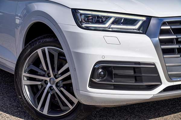 2019 Audi Q5 40 TDI sport FY