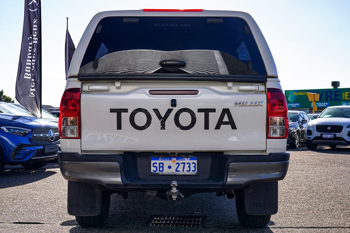 2020 Toyota Hilux SR GUN126R 4X4