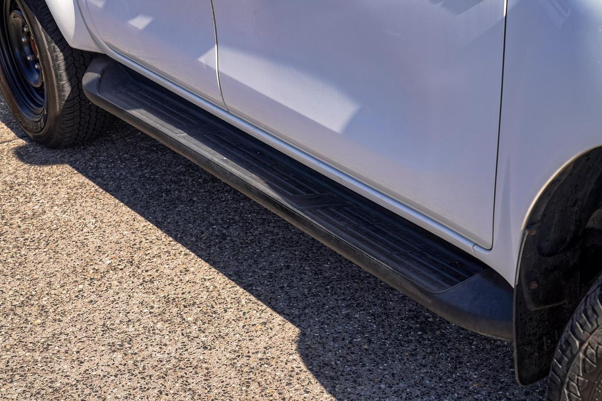 2020 Toyota Hilux SR GUN126R 4X4