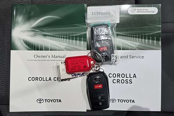 2023 Toyota Corolla Cross GXL MXGA10R