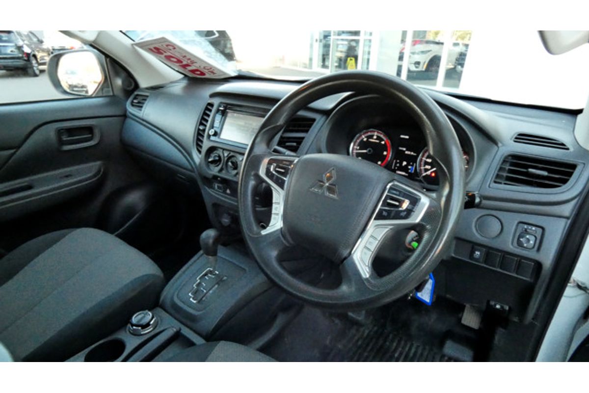 2019 Mitsubishi Triton GLX MR 4X4
