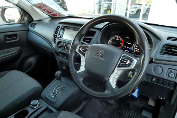 2019 Mitsubishi Triton GLX MR 4X4