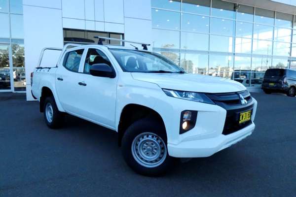 2019 Mitsubishi Triton GLX MR 4X4