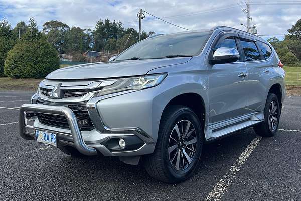 2016 Mitsubishi Pajero Sport Exceed QE
