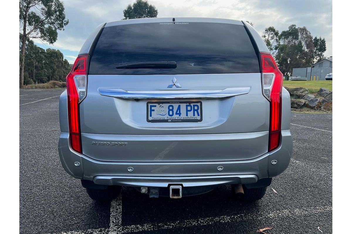 2016 Mitsubishi Pajero Sport Exceed QE