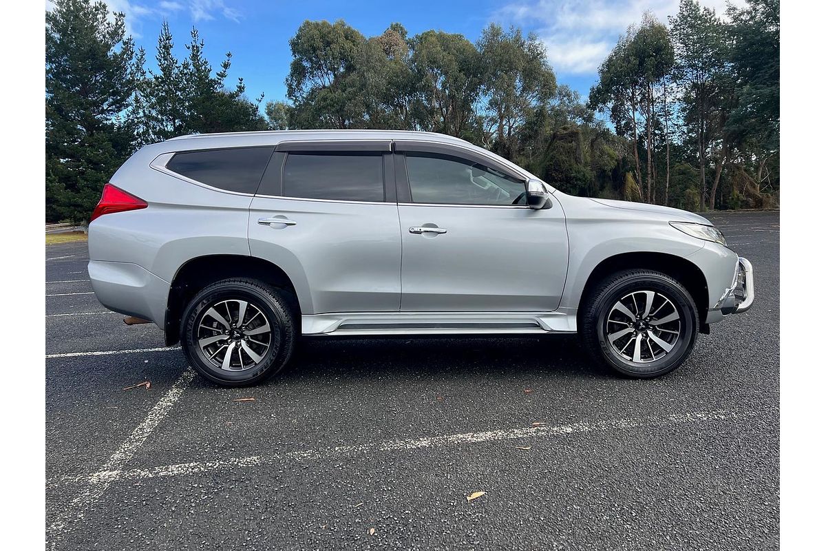 2016 Mitsubishi Pajero Sport Exceed QE