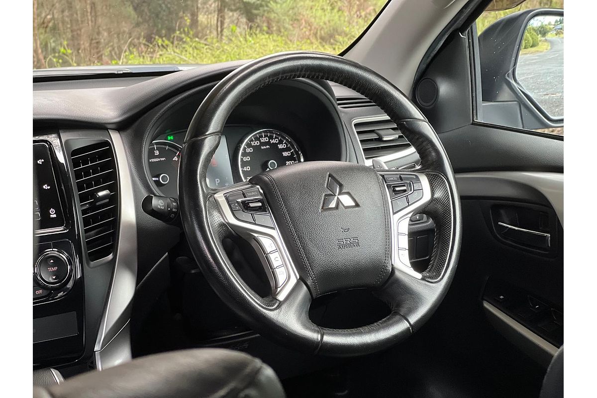 2016 Mitsubishi Pajero Sport Exceed QE