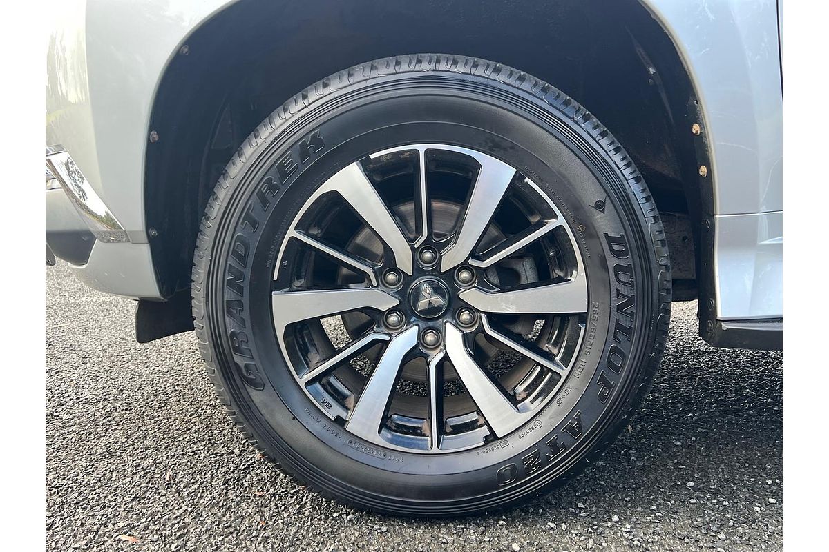 2016 Mitsubishi Pajero Sport Exceed QE